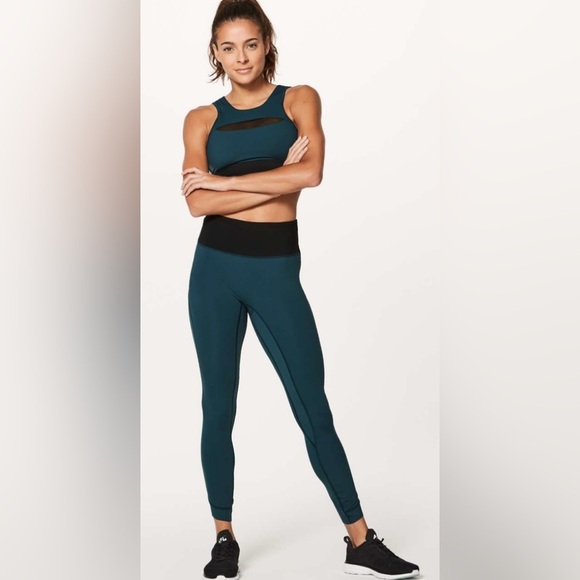 Lululemon | Run The Day Bra - Picture 1 of 9